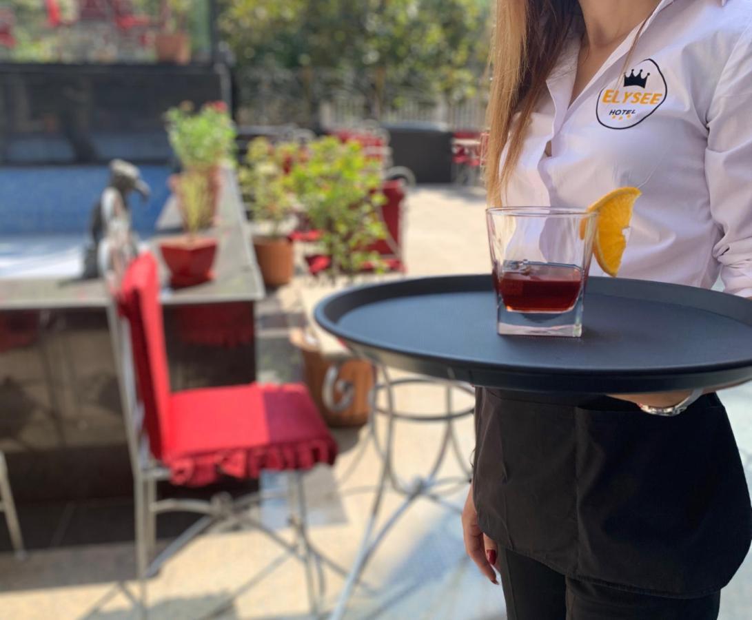 Hotel Elysee Тирана Екстериор снимка