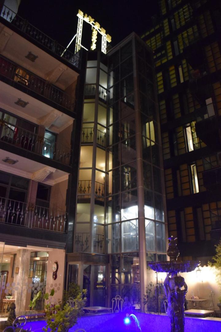 Hotel Elysee Тирана Екстериор снимка